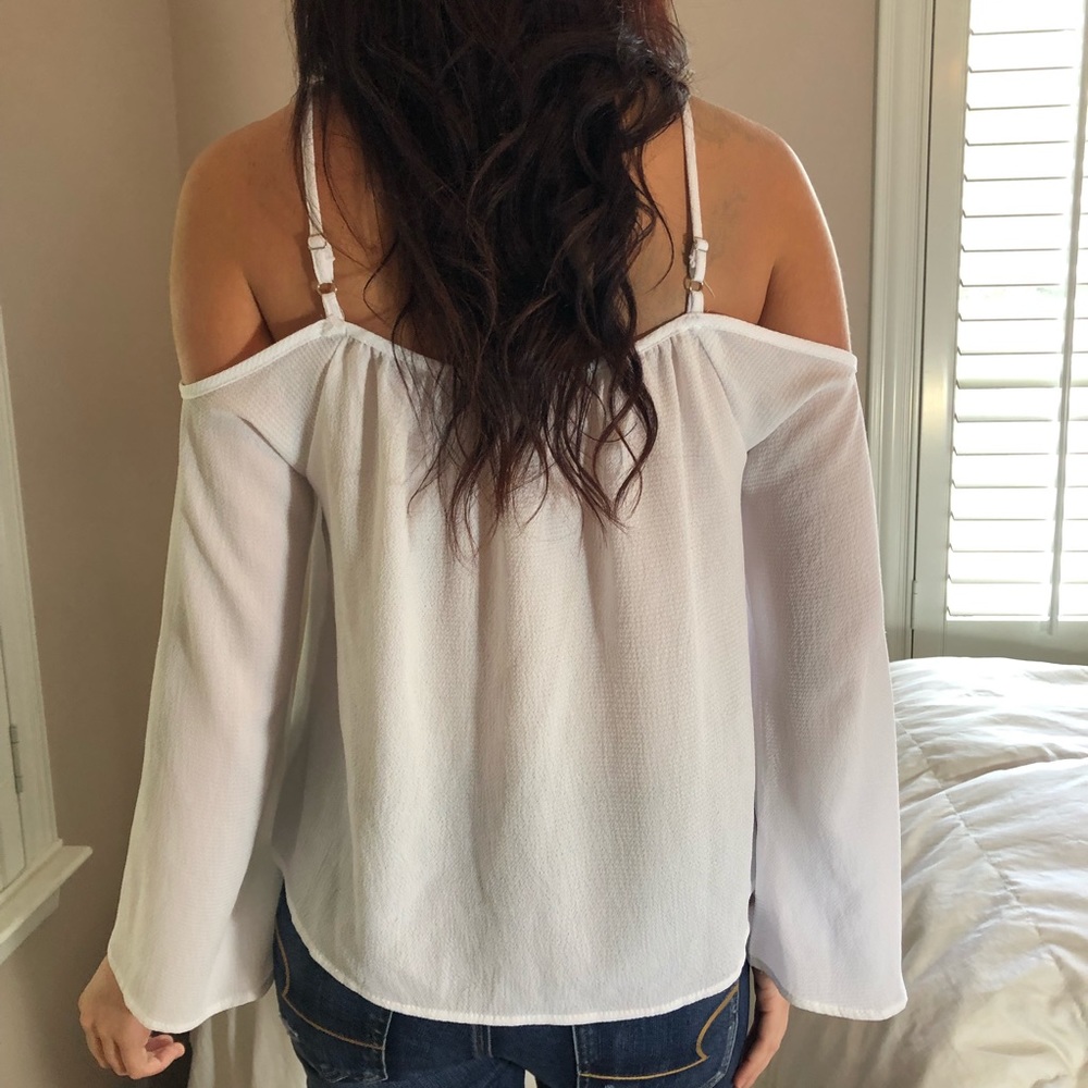 Solddd Outtt - Picture 3 of 3